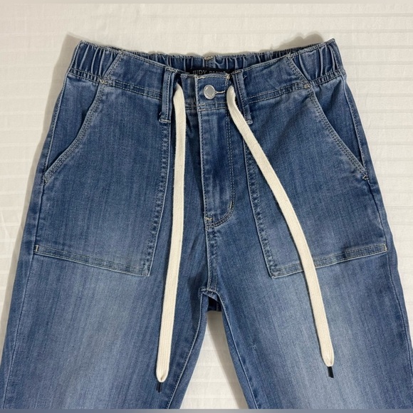 Judy Blue High Rise Boyfriend Jogger Jeans Size 0/24 Blue Drawstring Waist - Picture 4 of 16